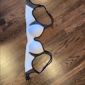 Worn once Super comfortable bra